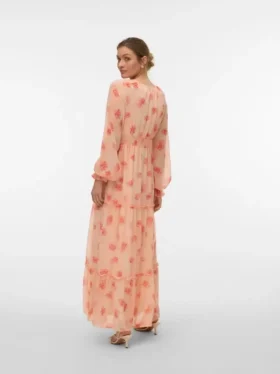 Awmaude Langes Kleid
