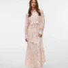 Awtaliha Langes Kleid