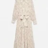 Awtaliha Langes Kleid