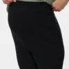 Chinos in enger Passform
