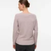 Gestrickter Pullover für Umstandsmode