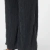 Hose mit ausgestelltem Schnitt