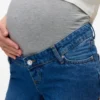 Jeans in gerader Passform