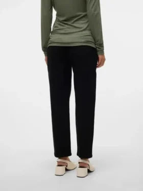 Jeans mit normaler Passform und hoher Taille