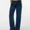 Jeans mit weitem Bein