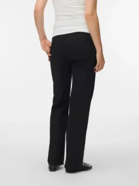 Jeans mit weitem Bein