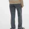 Jeans mit weitem Bein