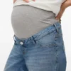 Jeans mit weitem Bein