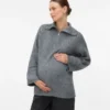 Pullover mit normaler Passform und hohem Kragen
