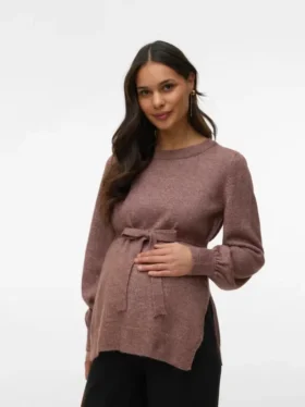 Pullover mit Rundhalsausschnitt und normaler Passform