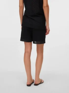 Shorts in regulärer Passform