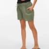 Shorts in regulärer Passform