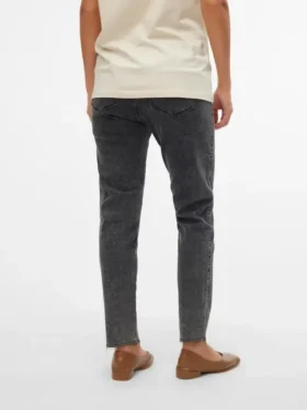 Slim-Fit-Jeans
