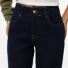 Snrancy Jeans mit mittlerer Leibhöhe und Bootcut-Passform