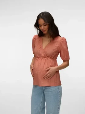 Top mit V-Ausschnitt in Regular-Fit