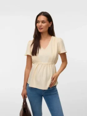 Top mit V-Ausschnitt in Regular-Fit