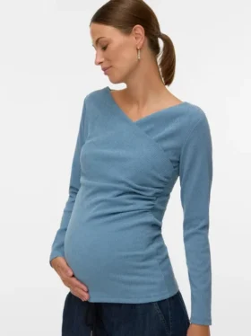 Top mit V-Ausschnitt in Regular-Fit