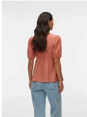 Top mit V-Ausschnitt in Regular-Fit