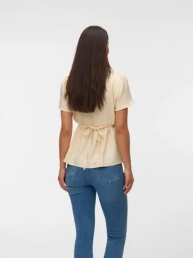 Top mit V-Ausschnitt in Regular-Fit