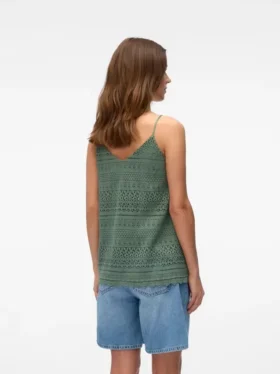 Top mit V-Ausschnitt in Regular-Fit