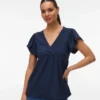 Top mit V-Ausschnitt in Regular-Fit