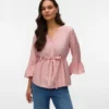 Top mit V-Ausschnitt in Regular-Fit