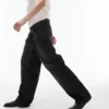 Topshop-Jeans mit niedriger Taille und lockerer Passform