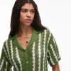 Topshop Strick-Set mit gestreiftem Hemd