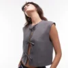 Topshop Taillierte Weste