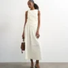 Tscaros Langes Kleid