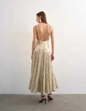 Tsmille Langes Kleid