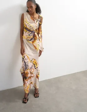 Tsvana Langes Kleid