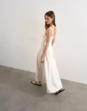 Tsviola Langes Kleid