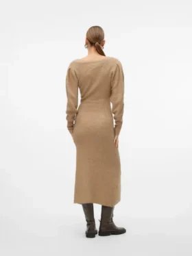 Vmangalina Langes Kleid