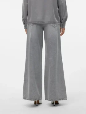 Vmannet Jeans mit mittlerer Leibhöhe und weitem Bein