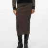 Vmaria Langrock mit hoher Taille
