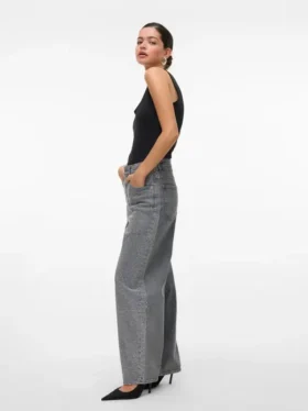 Vmbillie High-Rise-Jeans in Barrel-Fit