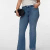 Vmctanna High-Rise-Jeans mit ausgestelltem Schnitt
