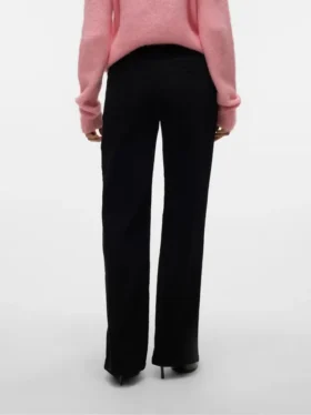 Vmelly Jeans mit mittlerer Leibhöhe und weitem Bein