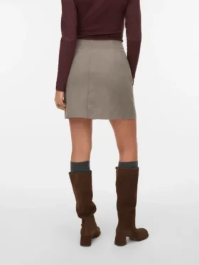 Vmnelly kurzer Rock mit hoher Taille als Shorts