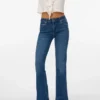Vmphoebe Jeans mit mittlerer Leibhöhe und ausgestelltem Schnitt
