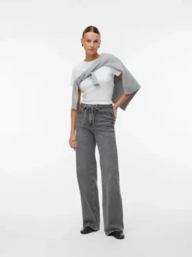 Vmtessa Jeans mit hoher Leibhöhe und weitem Bein