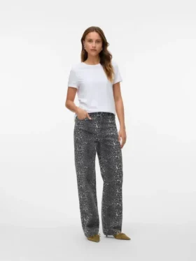 Vmtessa Jeans mit hoher Leibhöhe und weitem Bein
