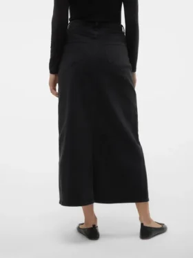 Vmtessa Langrock mit hoher Taille